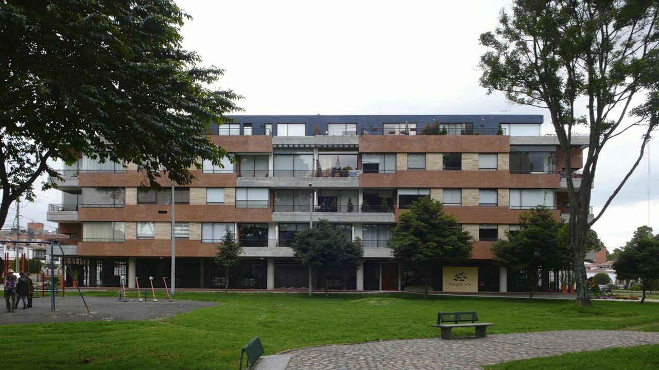 East facade form the park   East facade form the park